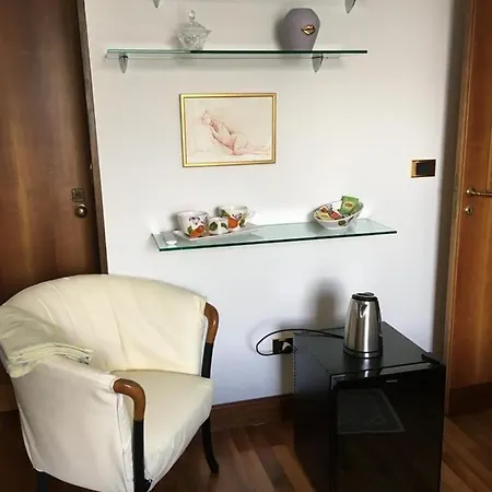 Terrazza Morghen Panoramic Rooftop Apartamento *