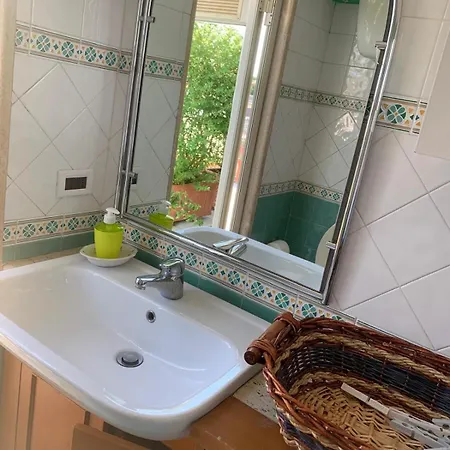 Terrazza Morghen Panoramic Rooftop * Napels