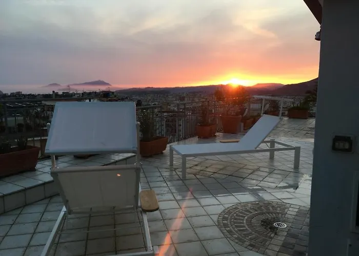 Terrazza Morghen Panoramic Rooftop * 나폴리